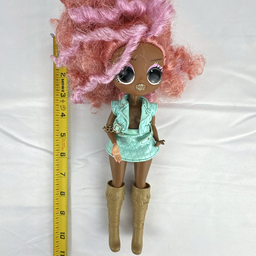 MGA L.O.L. Surprise! O.M.G. Roller Chick fashion doll with voluminous pink curls wearing a mint outfit and tall boots.