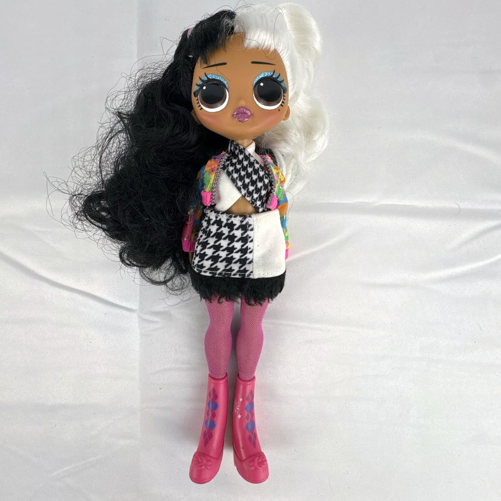 MGA L.O.L. Surprise! O.M.G. 10-inch fashion doll with split black and white curly hair in houndstooth outfit