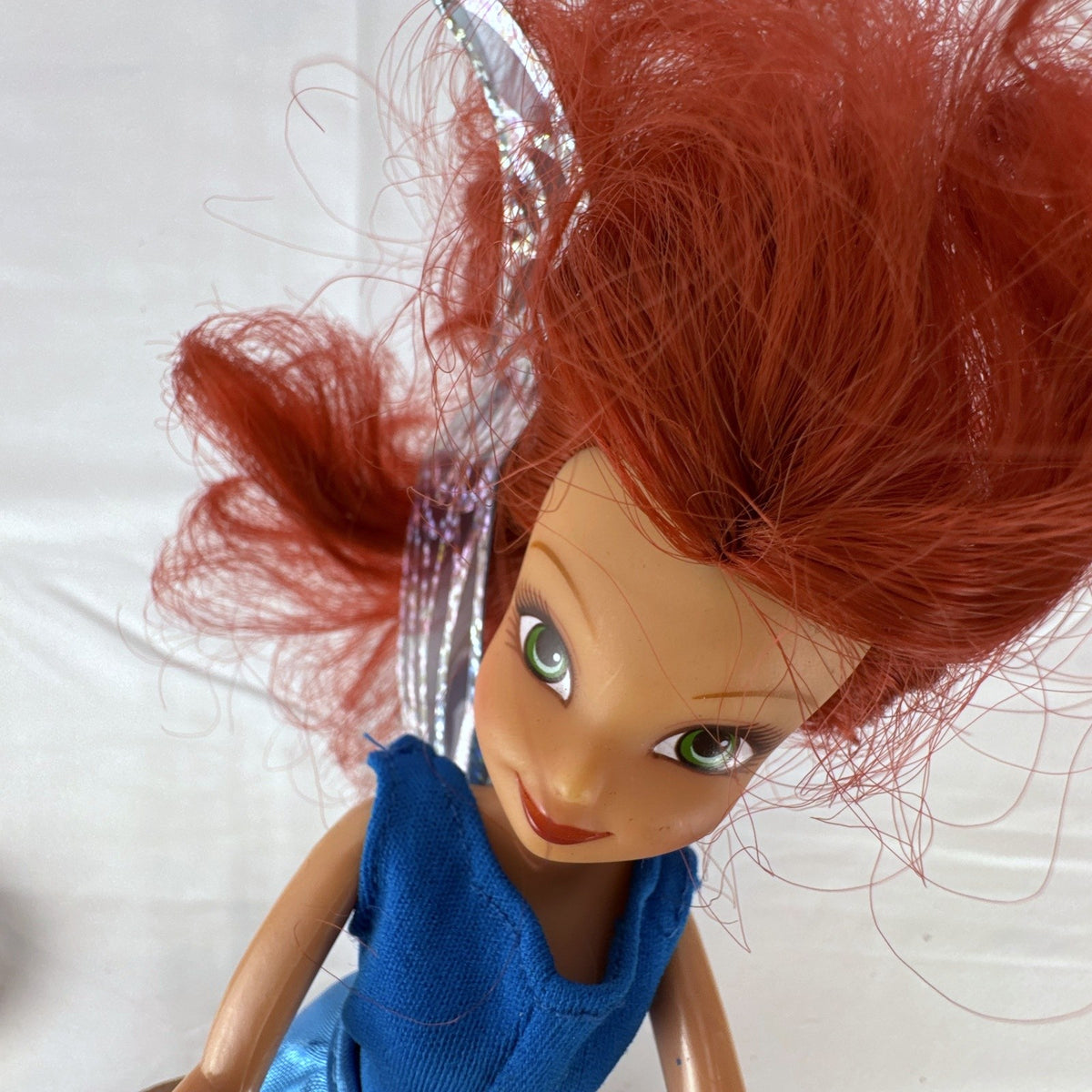JAKKS Pacific Disney Fairies Rosetta 9-inch garden fairy doll in blue tunic with red hair and fairy wings