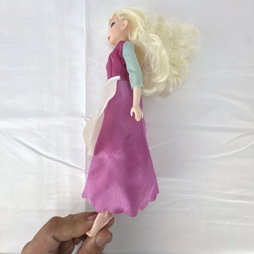 Disney Frozen 11-inch Elsa fashion doll wearing pink peasant dress with shimmering apron