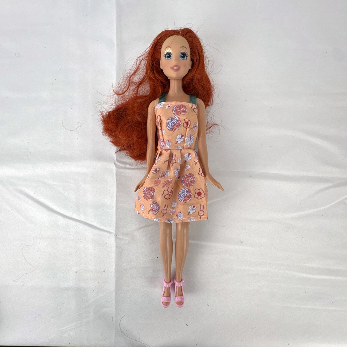 Mattel 2005 Disney Princess Ariel 11-inch fashion doll in peach floral dress with pink heels