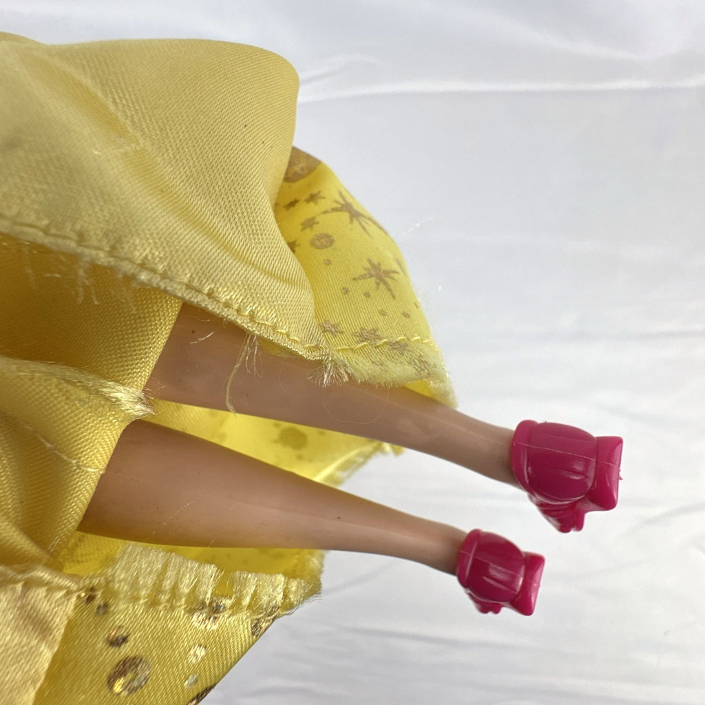 Mattel Disney Princess Snow White 11.5-inch doll wearing signature yellow sparkle gown and red shoes