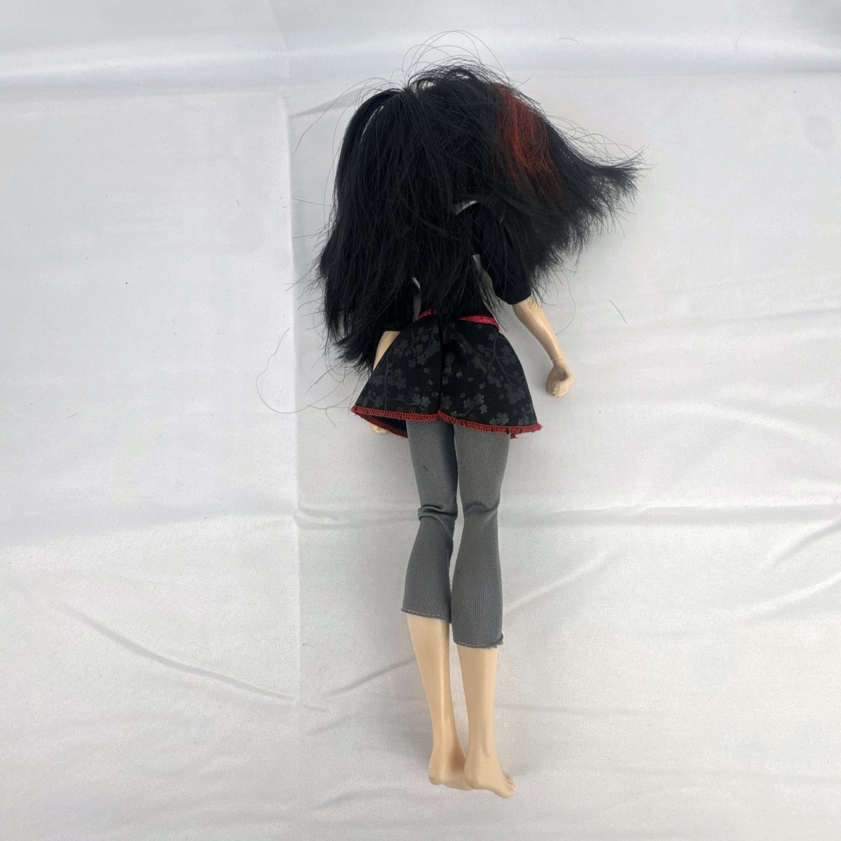 Mattel DC Super Hero Girls Katana 12-inch articulated doll in warrior outfit