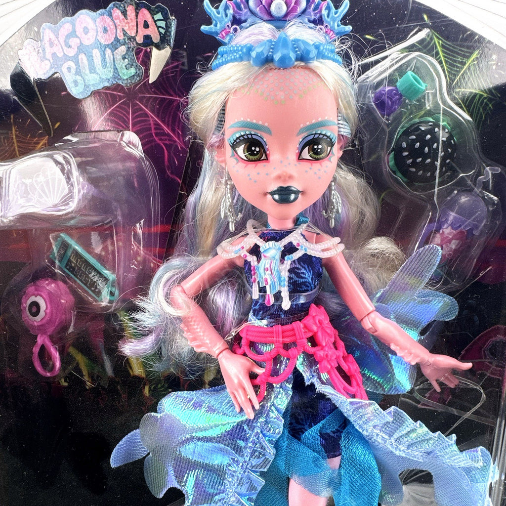 Mattel Monster High Monster Fest Lagoona Blue articulated fashion doll in original unopened packaging