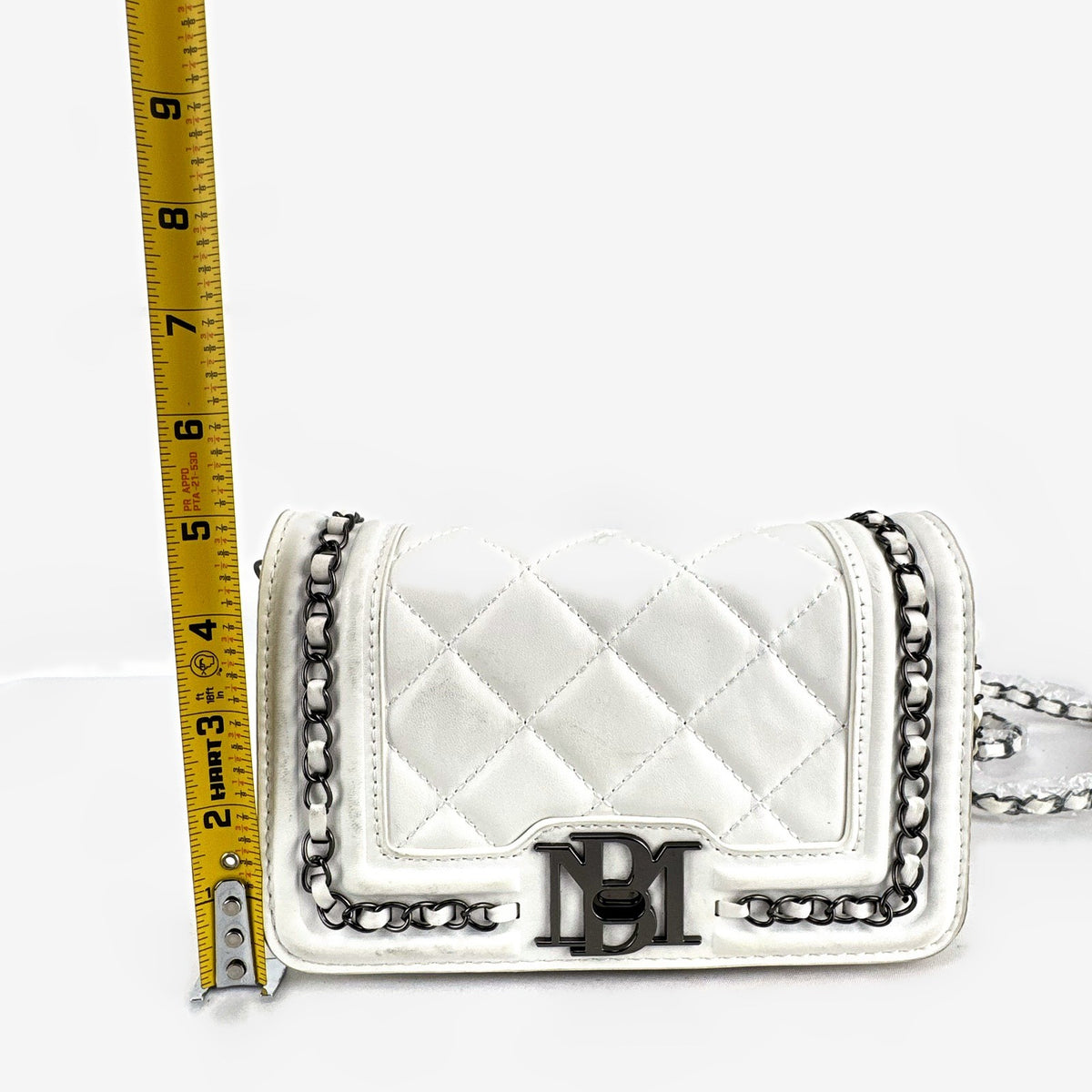 Badgley Mischka white quilted faux leather crossbody bag with gunmetal chain strap