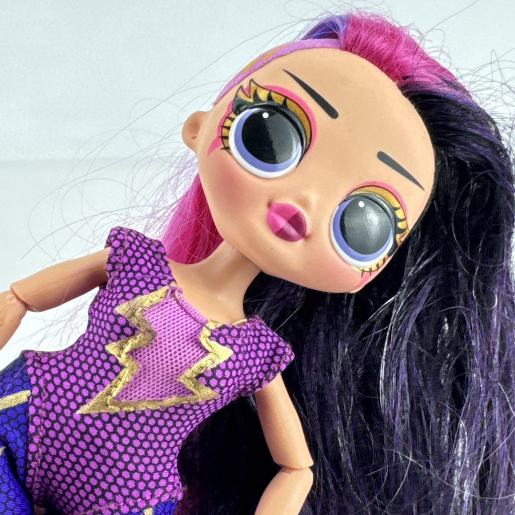 MGA L.O.L. Surprise! O.M.G. Remix Fame Queen 9-inch fashion doll wearing lightning bolt bodysuit and yellow platform boots