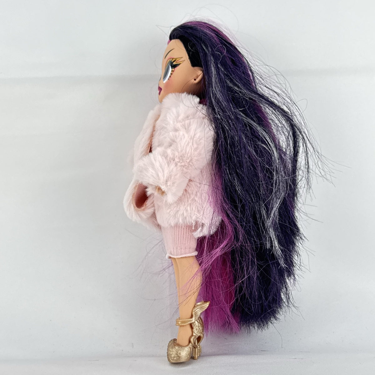 MGA L.O.L. Surprise! OMG Spirit Queen fashion doll with two-tone pink and black hair in a pink faux-fur coat