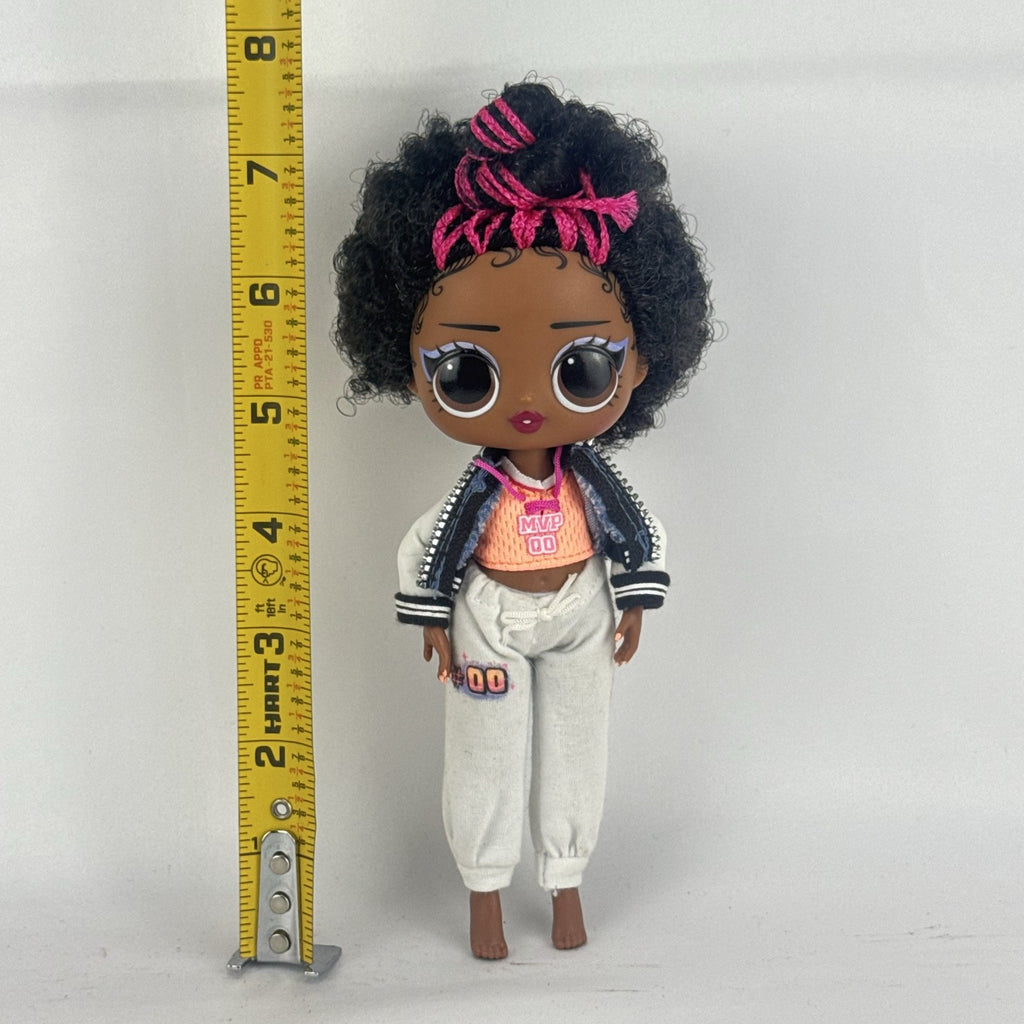 MGA Entertainment L.O.L. Surprise! Tweens Hoops Cutie fashion doll wearing varsity jacket and MVP athletic outfit
