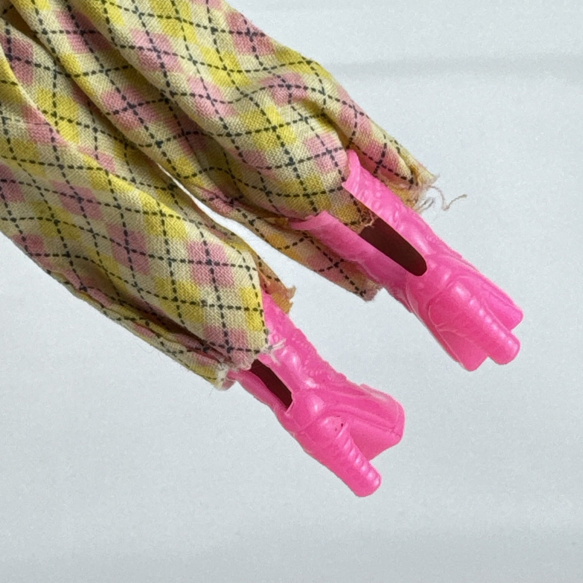 MGA Entertainment L.O.L. Surprise! Tweens Hoops Cutie 6-inch doll in argyle pants and pink boots with textured afro