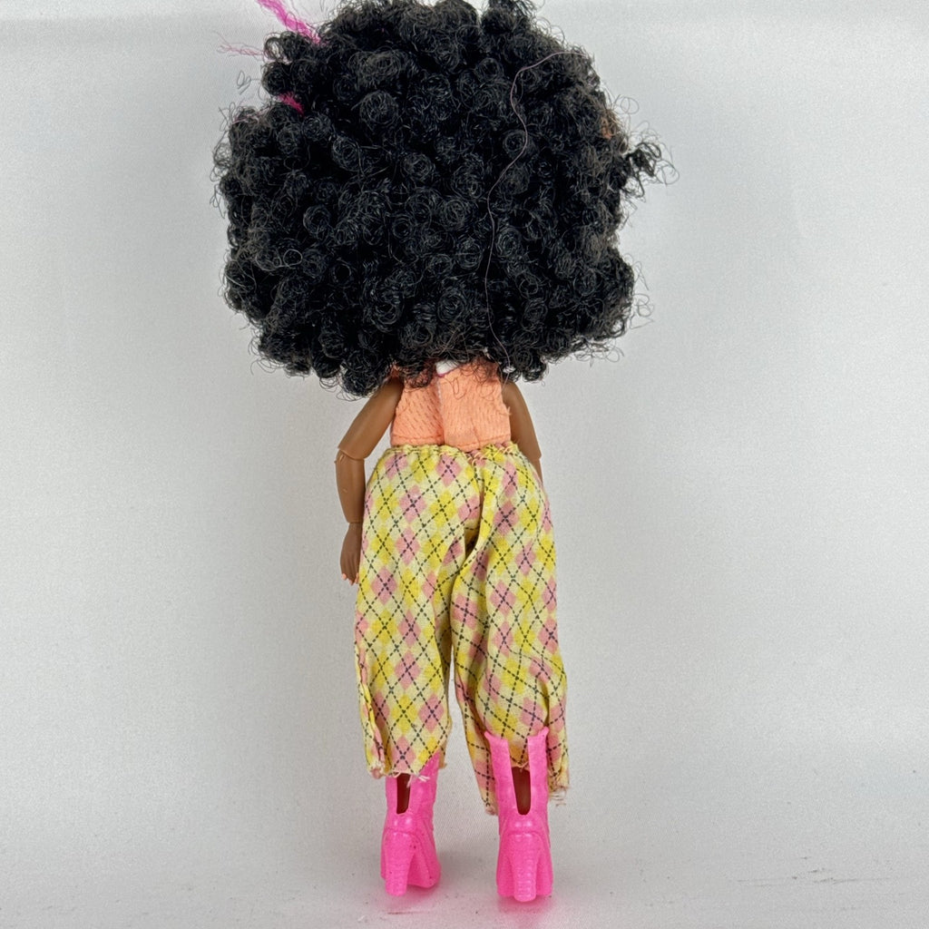 MGA Entertainment L.O.L. Surprise! Tweens Hoops Cutie 6-inch doll in argyle pants and pink boots with textured afro