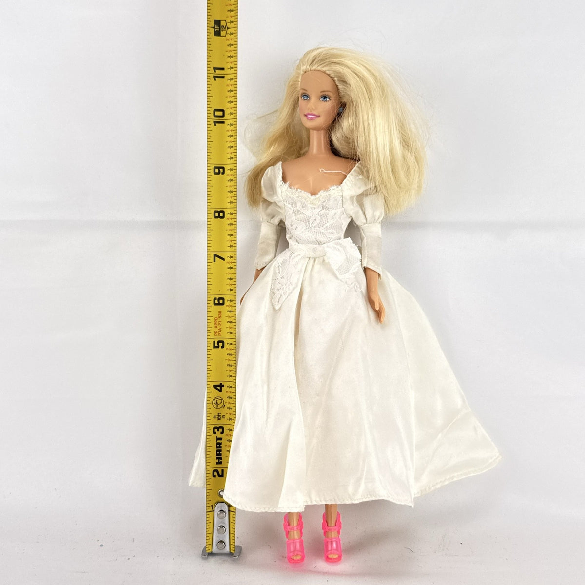 1998 Mattel Barbie doll in white satin and lace bridal wedding gown with blonde hair