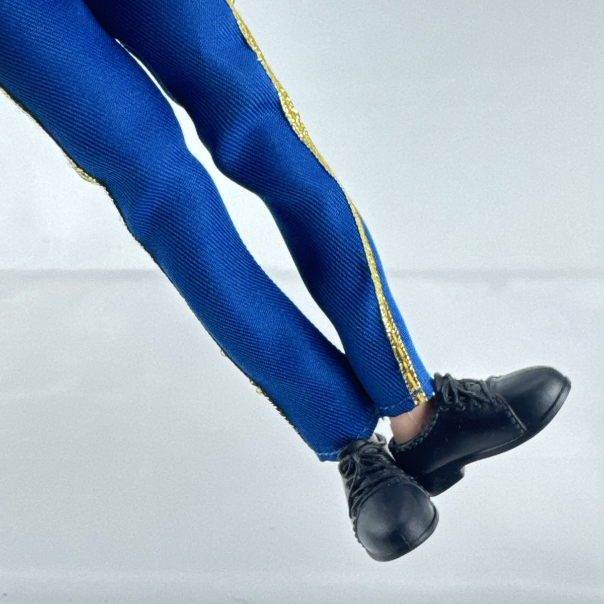 Hasbro Disney Descendants Prince Ben 11-inch coronation fashion doll in royal blue and gold formal attire