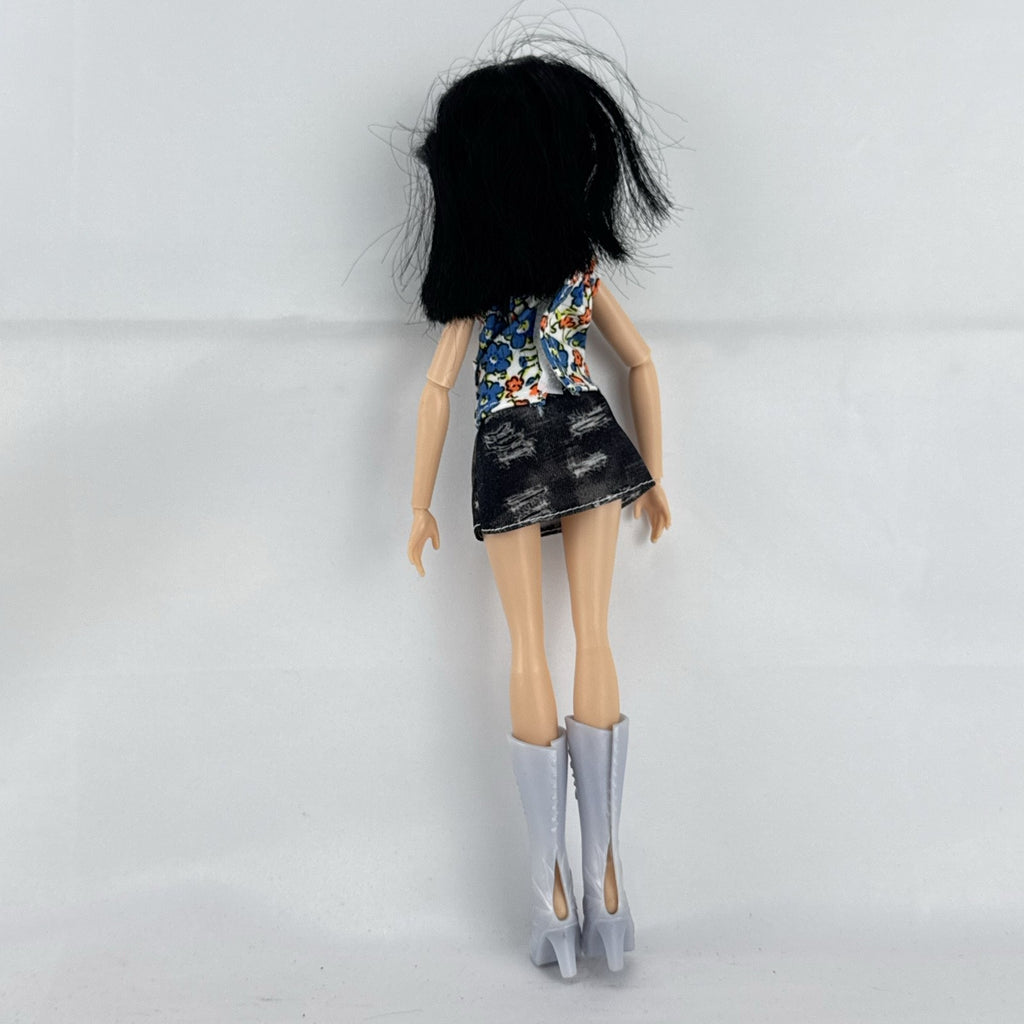 Disney Princess Comfy Squad Mulan 11-inch articulated fashion doll in casual floral top and boots