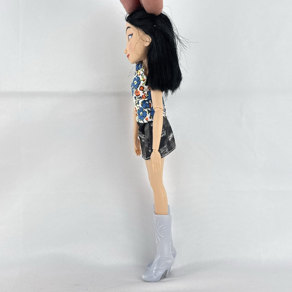 Disney Princess Comfy Squad Mulan 11-inch articulated fashion doll in casual floral top and boots