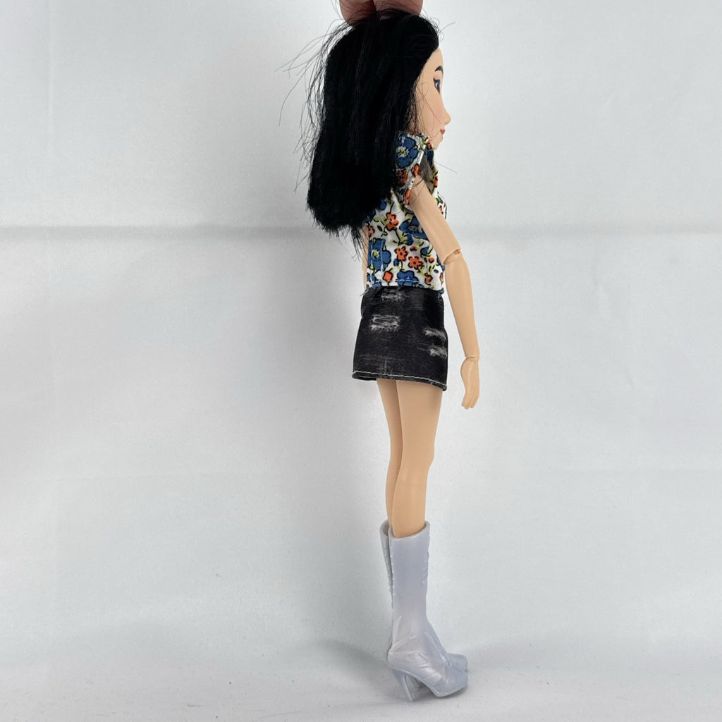 Disney Princess Comfy Squad Mulan 11-inch articulated fashion doll in casual floral top and boots