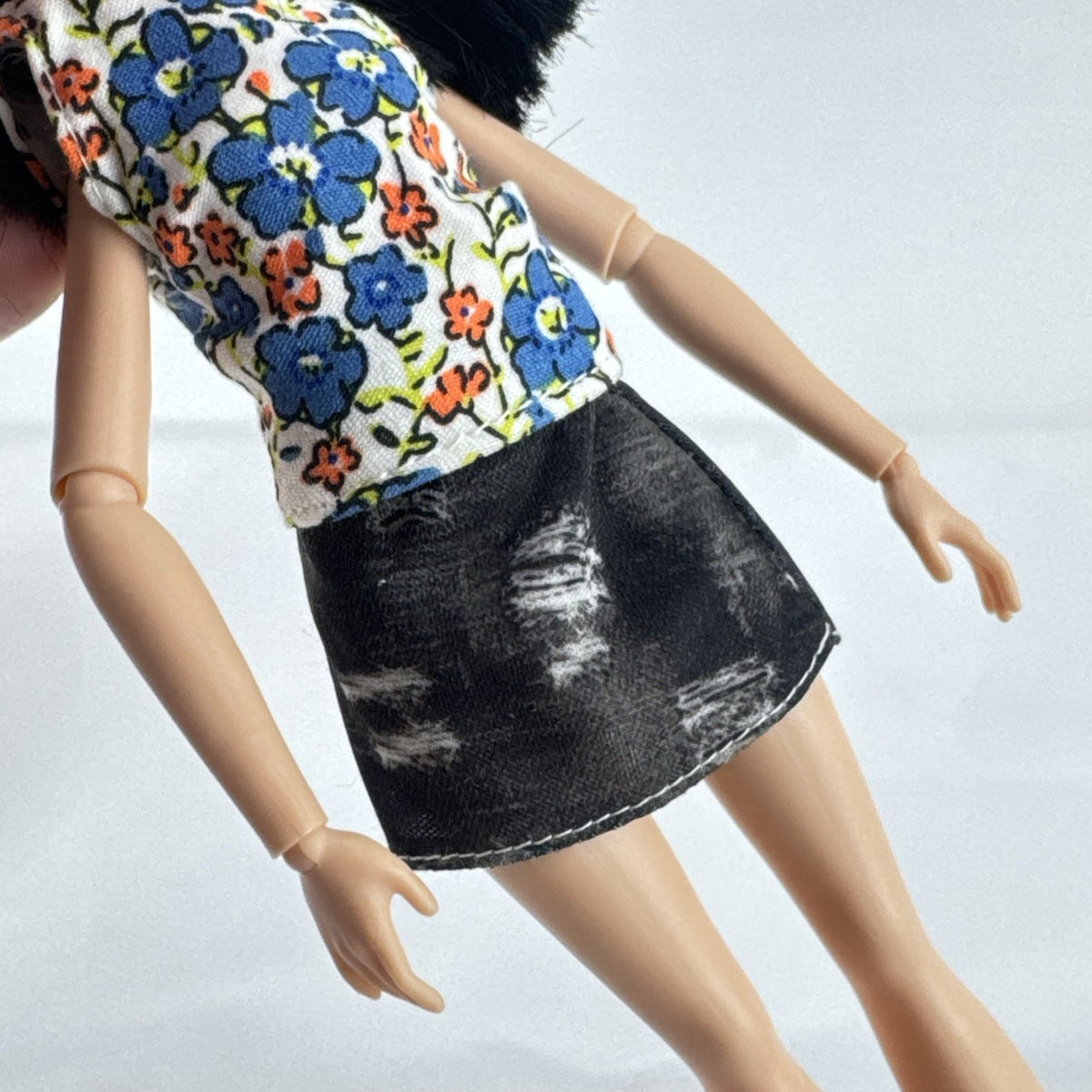 Disney Princess Comfy Squad Mulan 11-inch articulated fashion doll in casual floral top and boots
