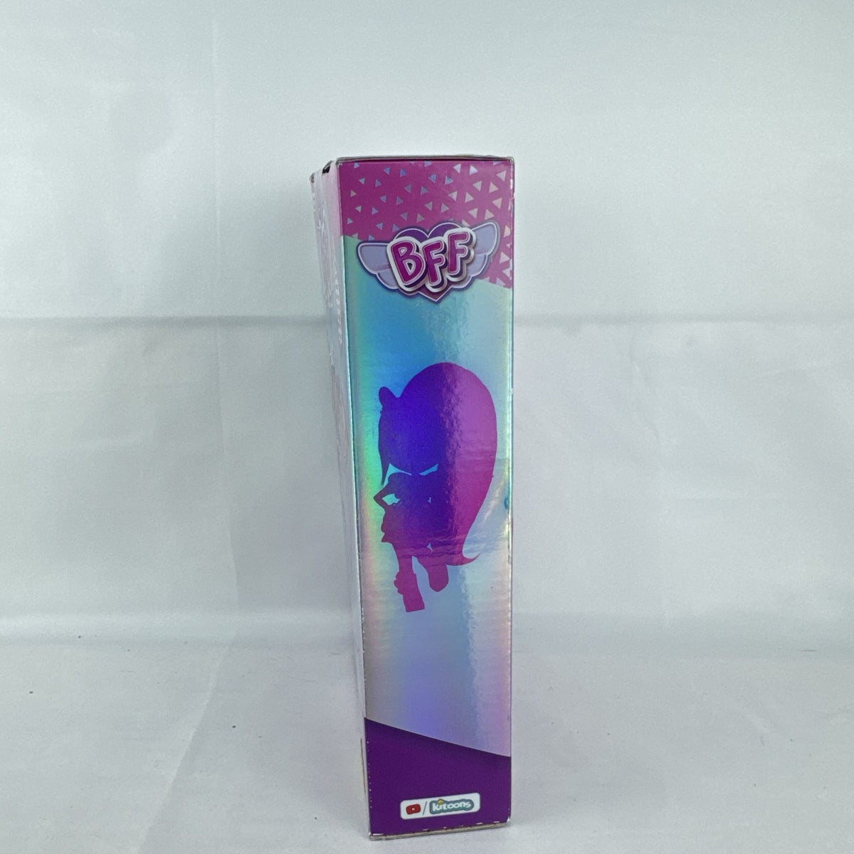 IMC Toys Cry Babies BFF Series 1 Stella 8-inch fashion doll in original sealed cylinder packaging.