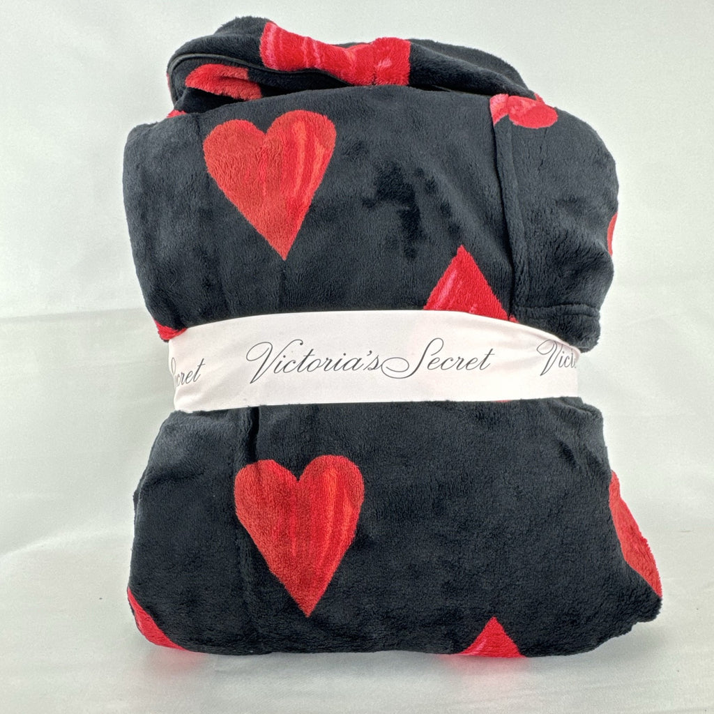 Victoria's Secret black plush fleece short robe patterned with red hearts and featuring a tie belt, size XL/XXL.