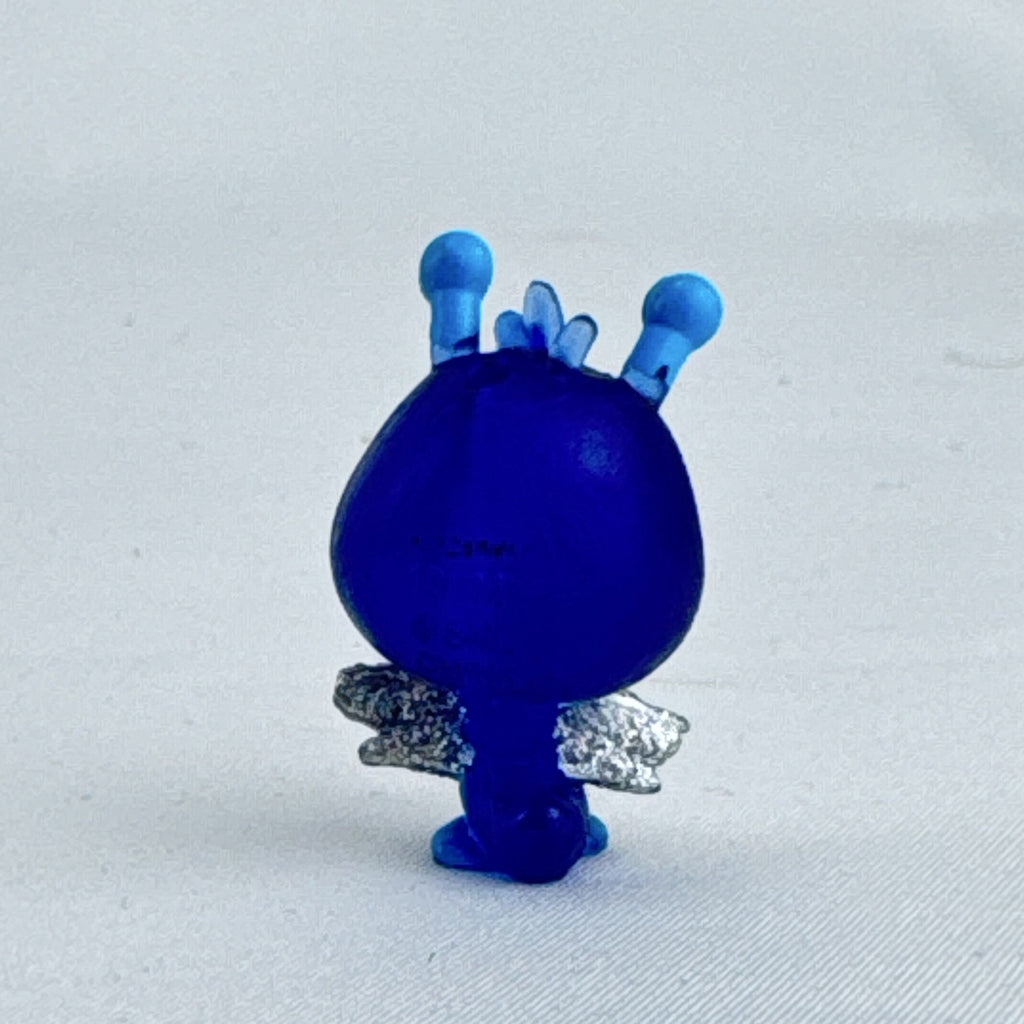 Spin Master Hatchimals Colleggtibles blue bug miniature figure with silver glitter wings