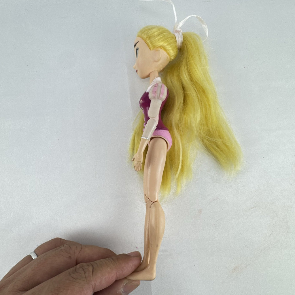 Hasbro Tangled The Series Rapunzel 8.5-inch articulated plastic doll with blonde hair
