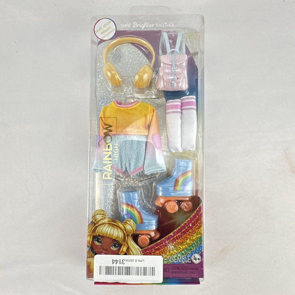 Rainbow High Skate Social fashion pack with crop top, shorts, and roller skates in original packaging