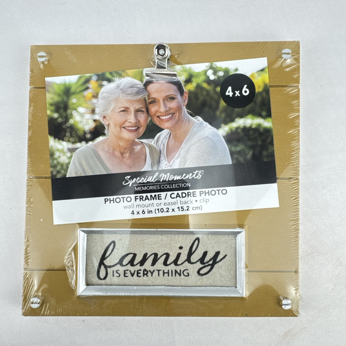 Special Moments rustic wood-grain 4x6 clip photo frame with Family Is Everything sentiment plaque