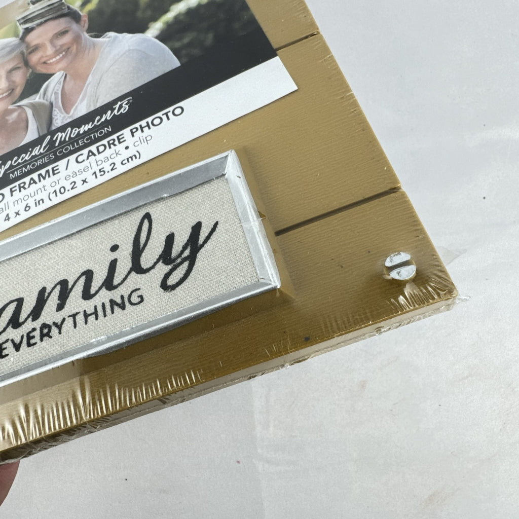 Special Moments rustic wood-grain 4x6 clip photo frame with Family Is Everything sentiment plaque