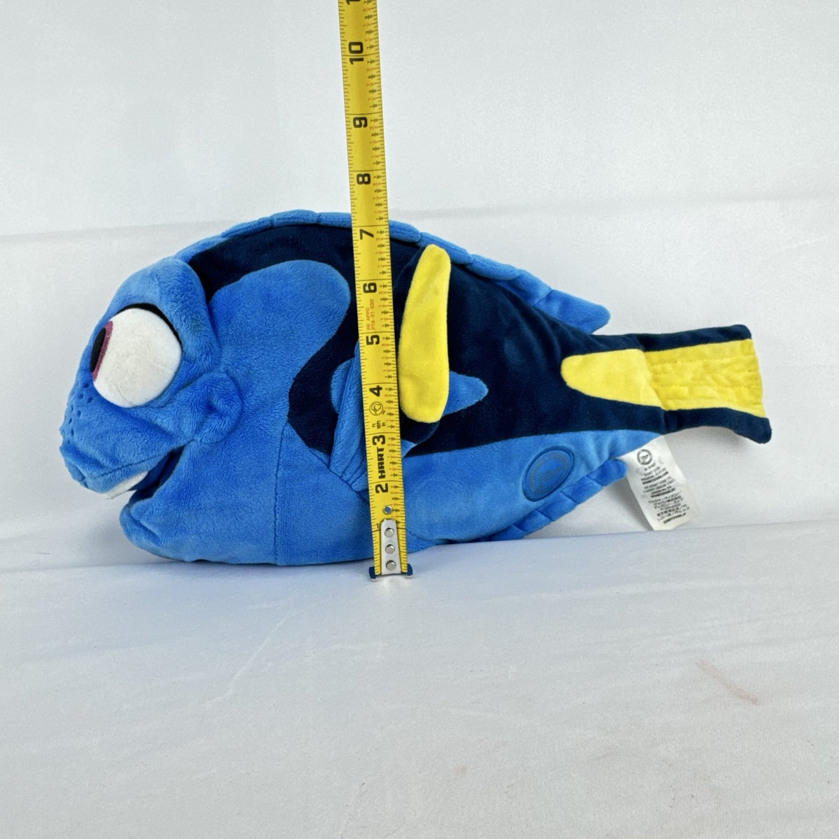 Disney Store Finding Dory 14-inch blue tang fish plush stuffed toy with yellow tracking tag