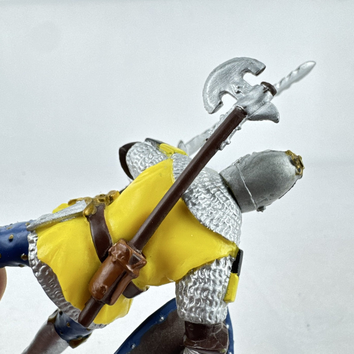 2002 Papo medieval knight action figure in yellow eagle armor with sword and shield