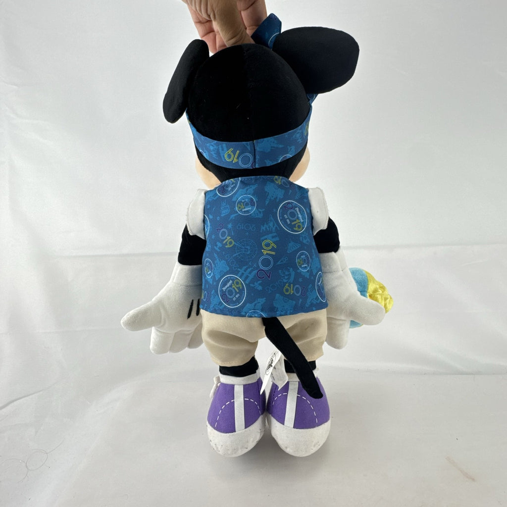 Disney Parks 2019 Disneyland Resort 17-inch Minnie Mouse plush doll holding an ice cream cone