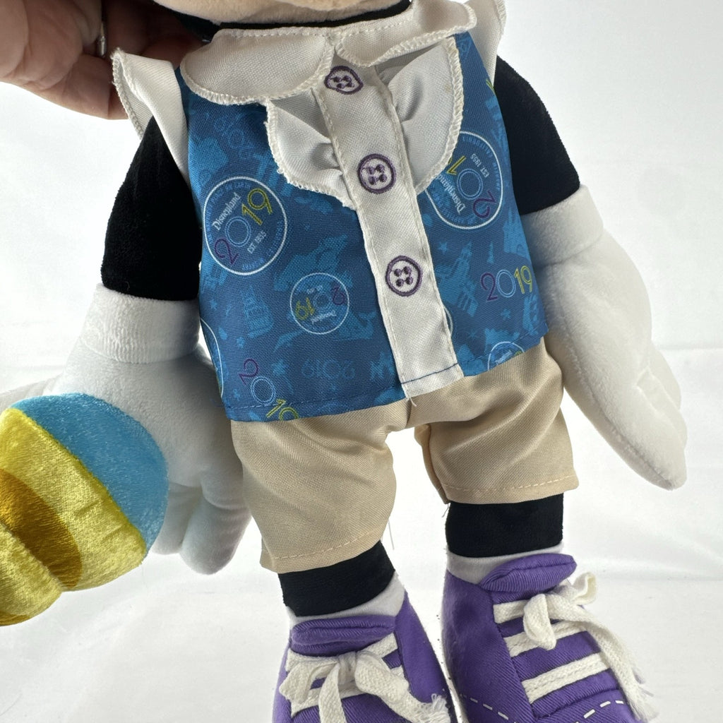 Disney Parks 2019 Disneyland Resort 17-inch Minnie Mouse plush doll holding an ice cream cone