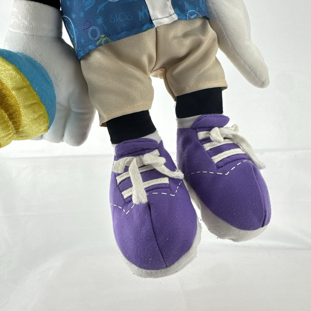 Disney Parks 2019 Disneyland Resort 17-inch Minnie Mouse plush doll holding an ice cream cone