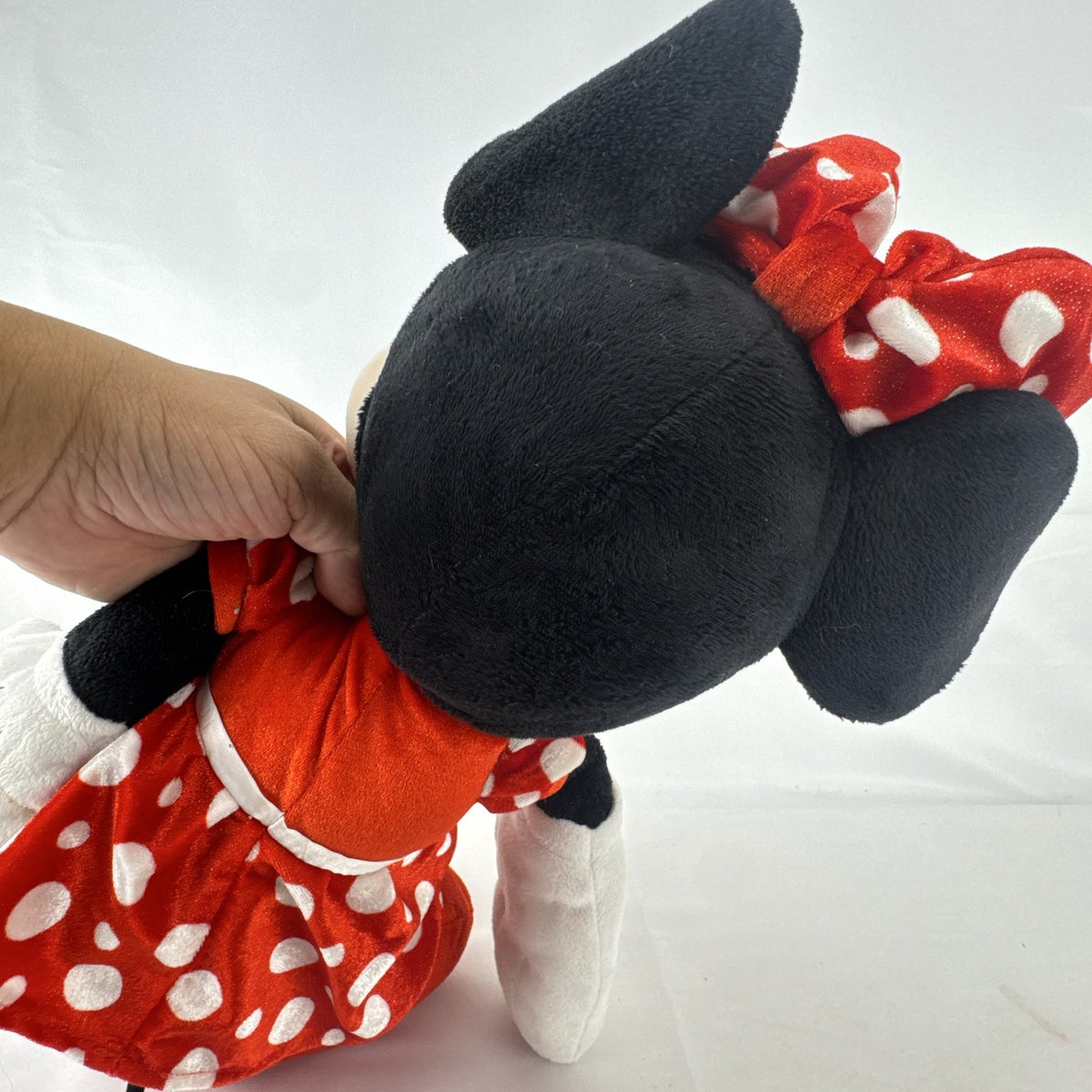 Disney Just Play Minnie Mouse 2021 commemorative 18-inch plush in red polka dot dress