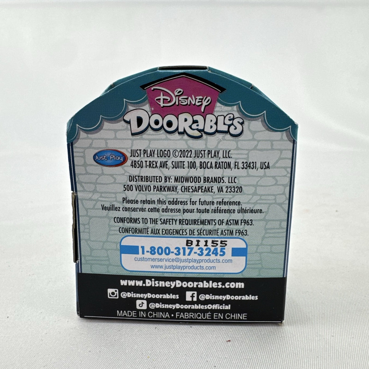 Sealed Disney Doorables Series 9 Mini Peek mystery blind box figure pack with batch code BI155.