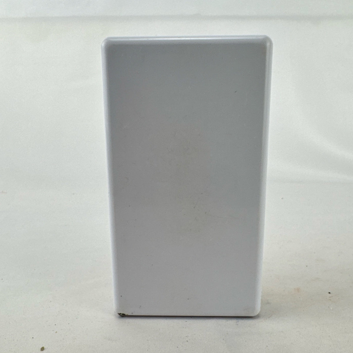 Nintendo DS white plastic clamshell 12 game card case featuring Luigi artwork.