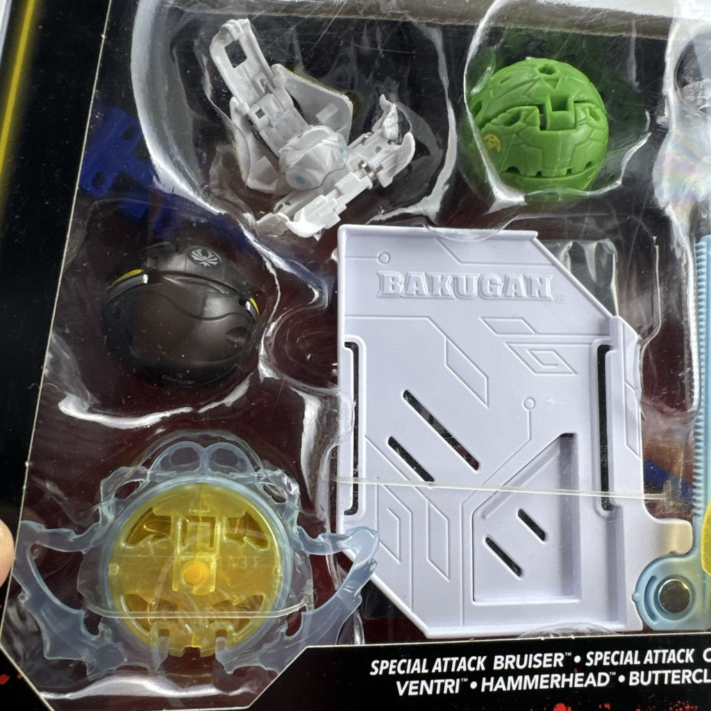 Spin Master Bakugan Battle Pack in original packaging with five transforming figures and ripcord
