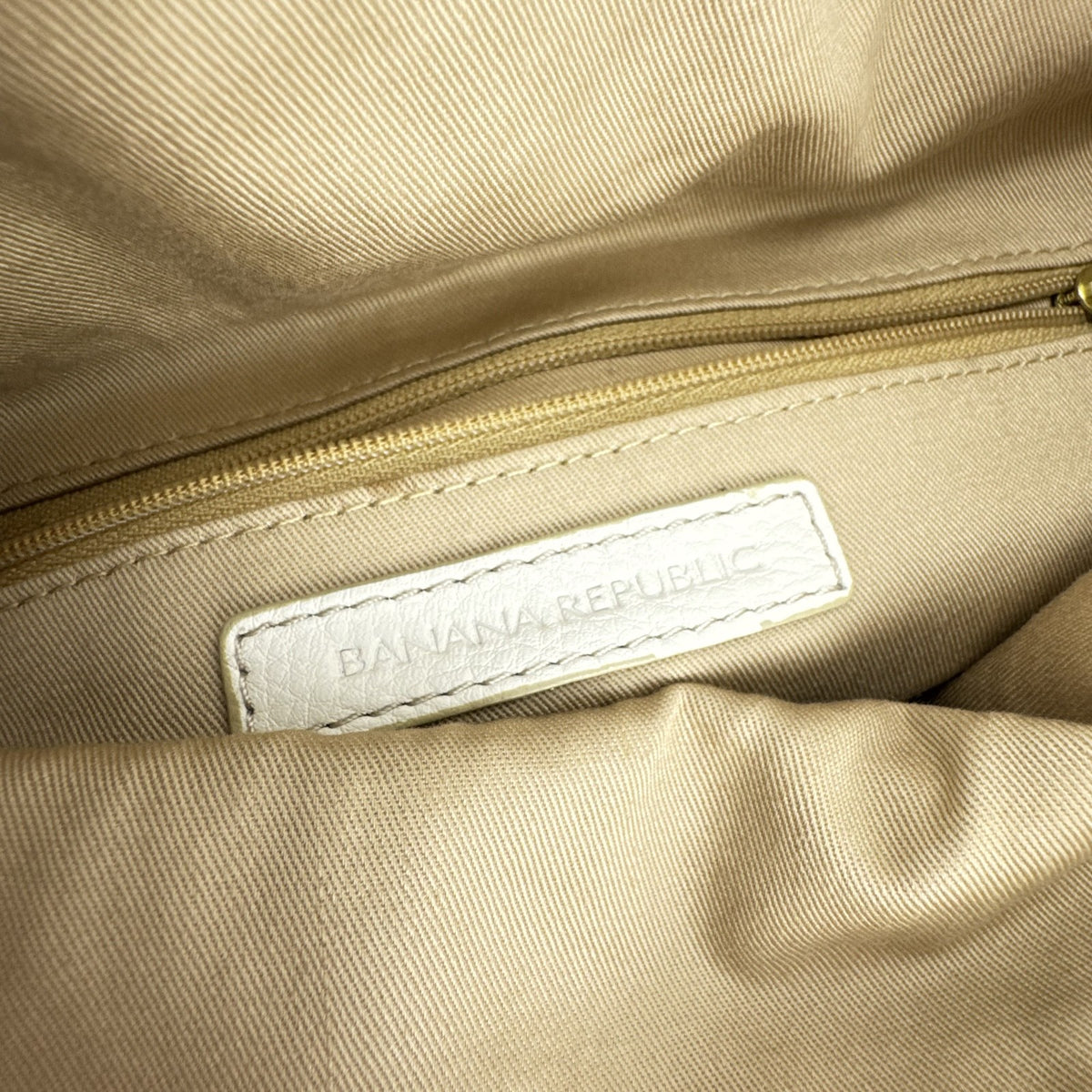 Banana Republic white pebbled leather foldover clutch with woven flap and gold chain strap