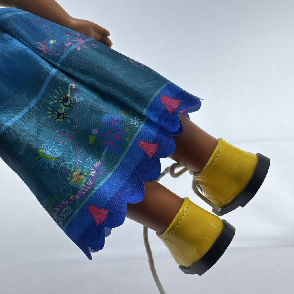 JAKKS Pacific Disney Encanto Mirabel 14-inch vinyl play doll in floral dress