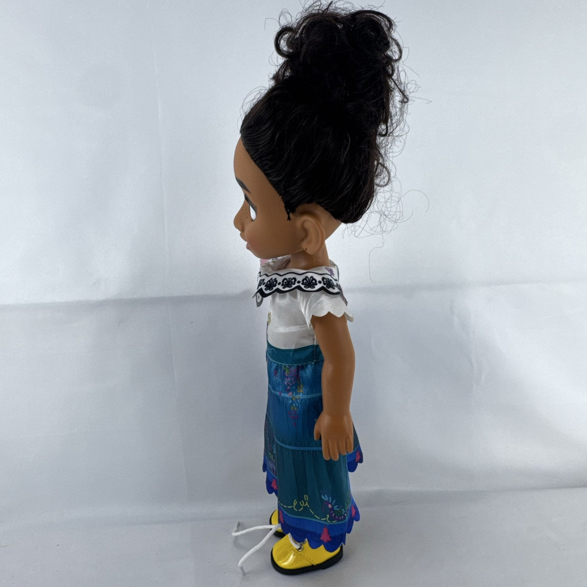 JAKKS Pacific Disney Encanto Mirabel 14-inch vinyl play doll in floral dress