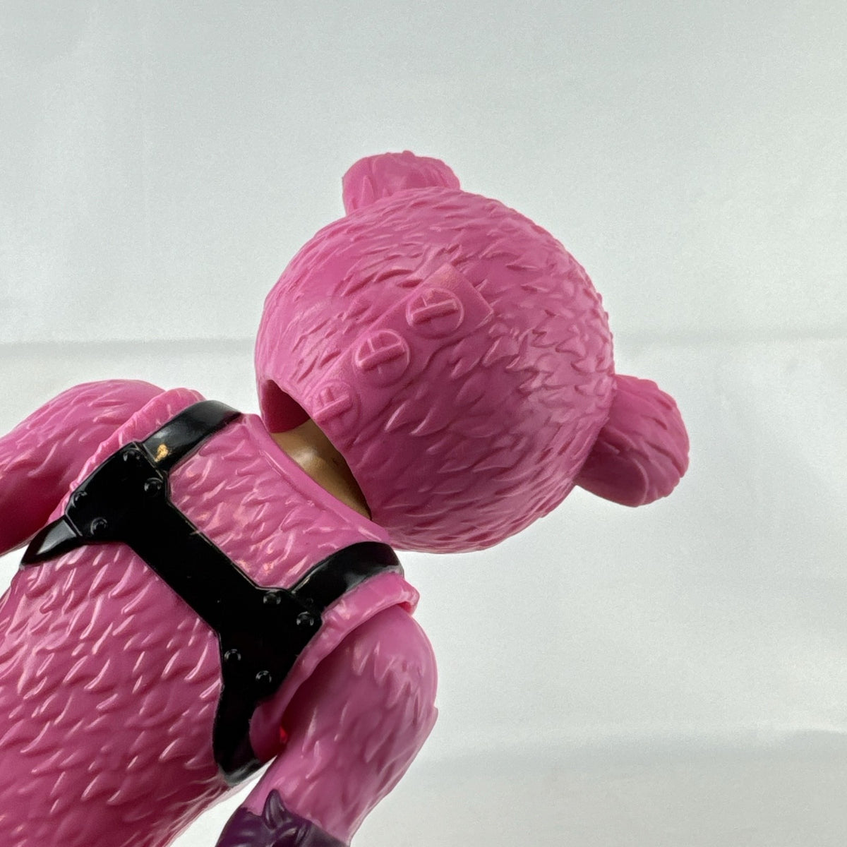Jazwares Fortnite Victory Series 12-inch Cuddle Team Leader pink plastic action figure