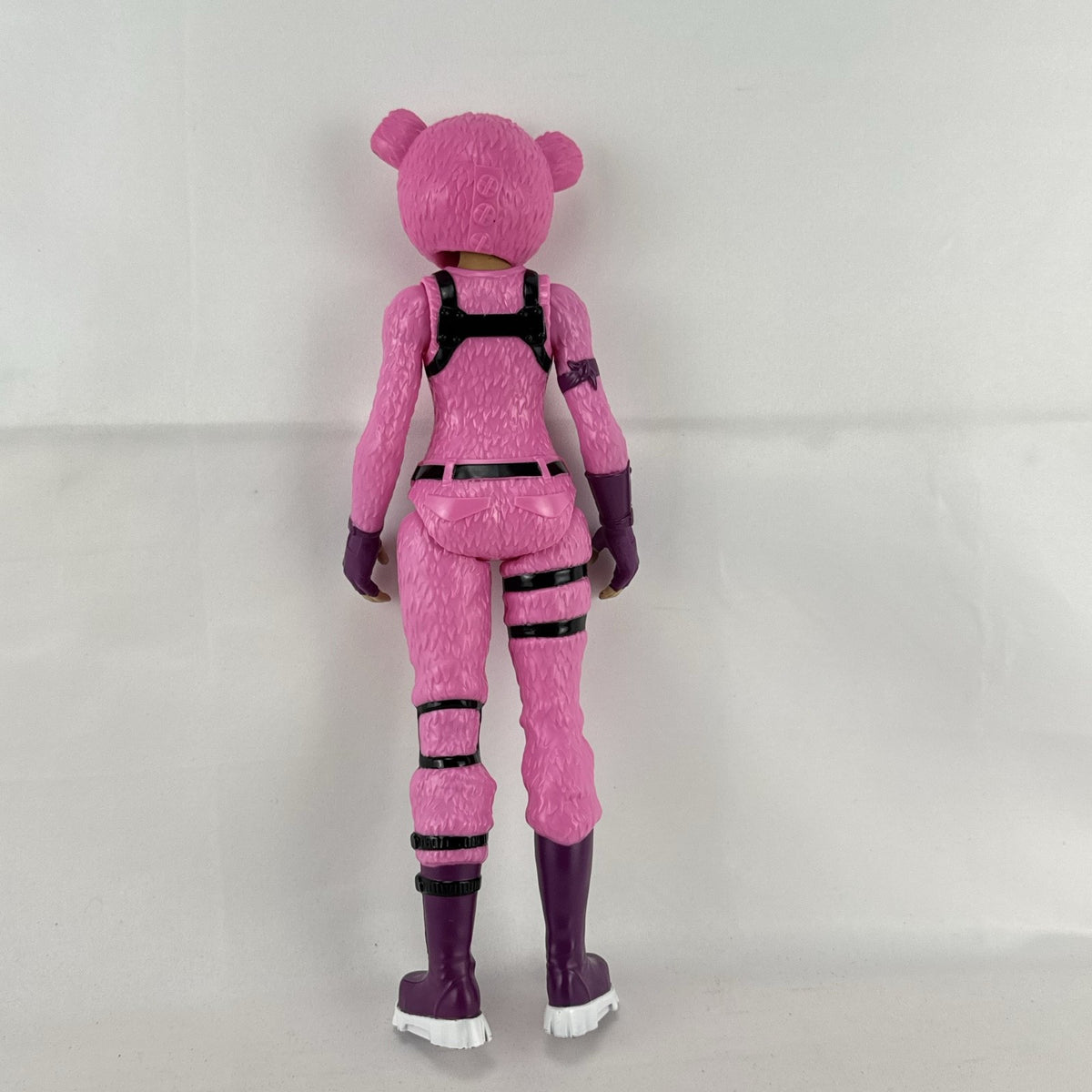 Jazwares Fortnite Victory Series 12-inch Cuddle Team Leader pink plastic action figure