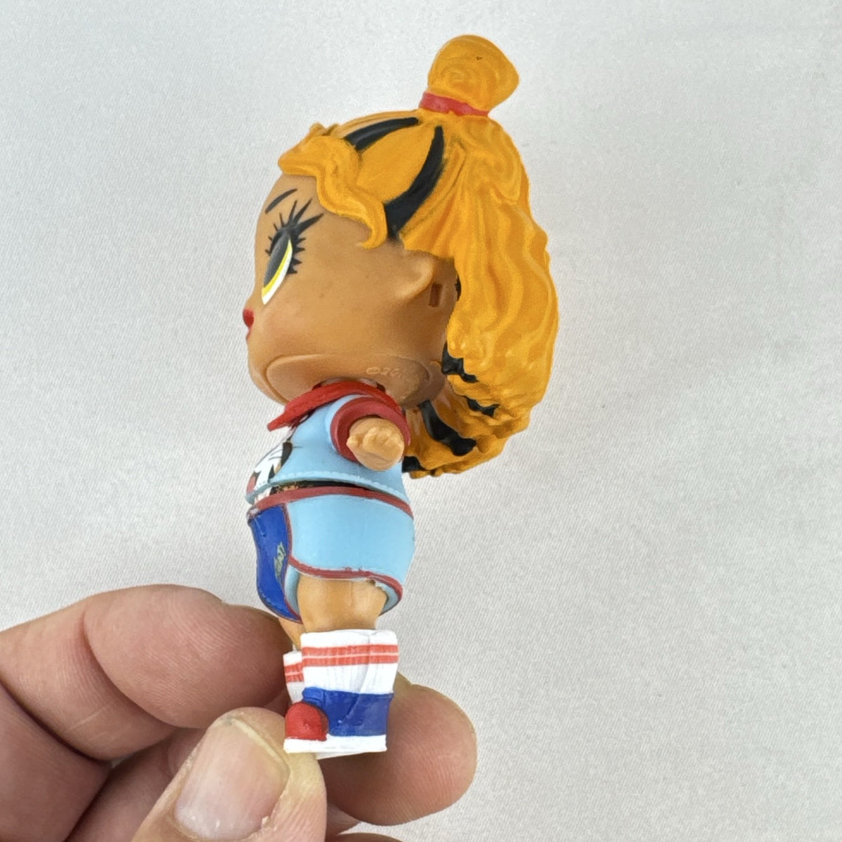 MGA Entertainment LOL Surprise Loves Mini Sweets Tiger Babe 3-inch Kellogg's Frosted Flakes doll