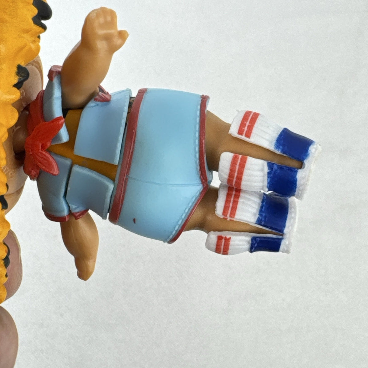 MGA Entertainment LOL Surprise Loves Mini Sweets Tiger Babe 3-inch Kellogg's Frosted Flakes doll