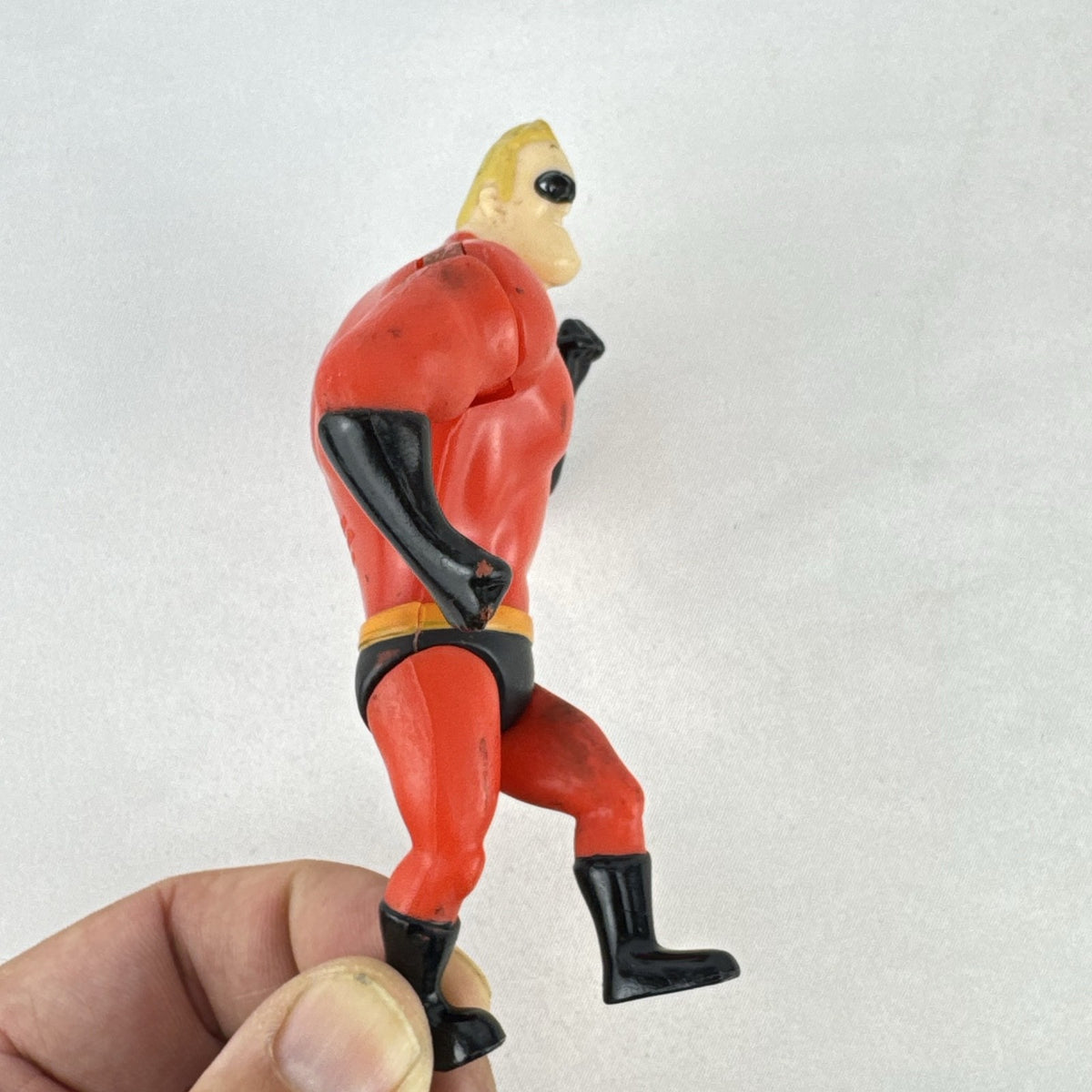 2018 McDonald's Incredibles 2 Mr. Incredible 4-inch plastic action figure in running pose