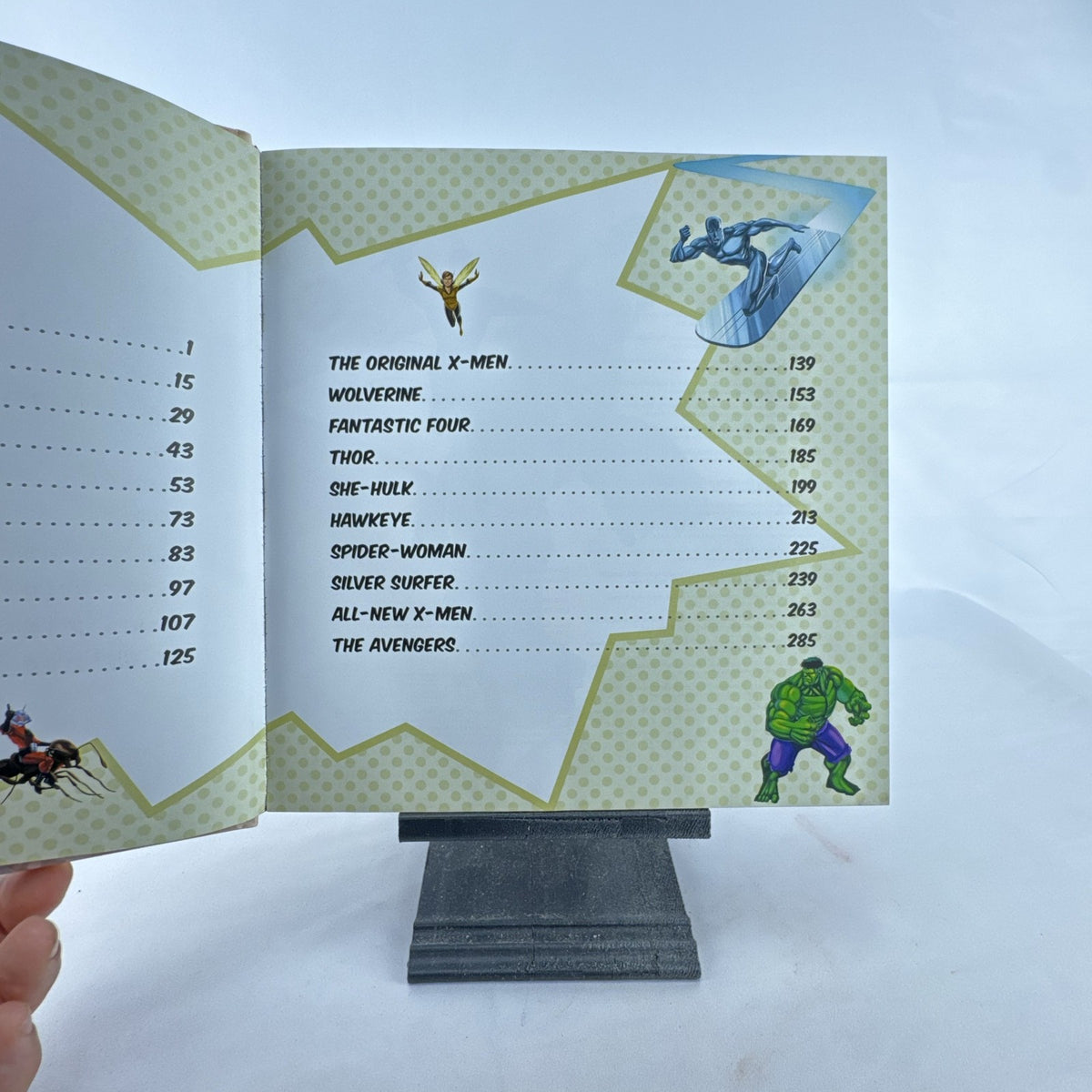 Cover of the 2013 Marvel Super Heroes Storybook Collection hardcover book.