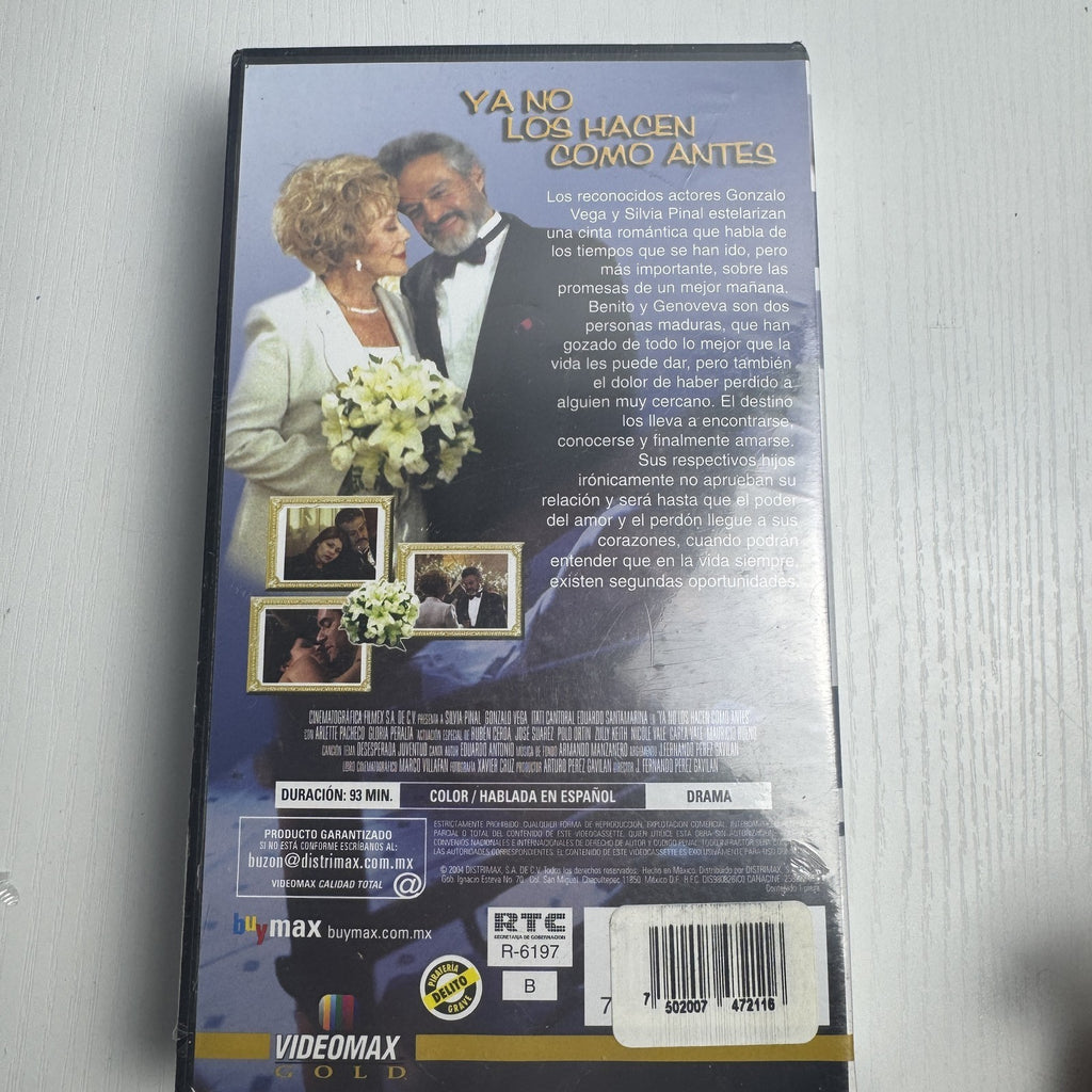 Factory sealed lot of 4 vintage VHS tapes including Sierra Club nature documentary and classic Spanish language movies.