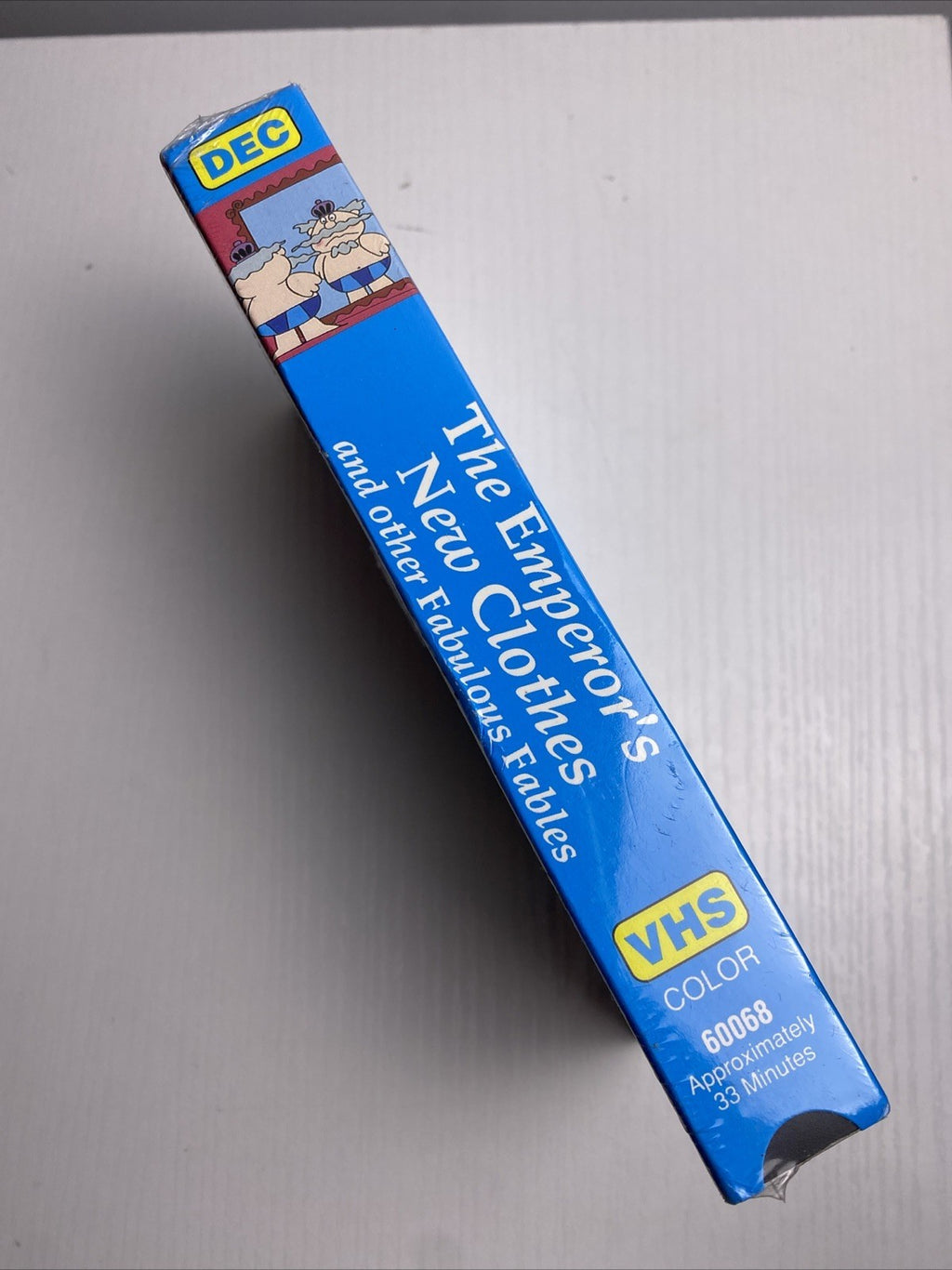 Lot of 4 factory-sealed family VHS movie tapes featuring Disney's Jungle Cat and 90s adventure White Wolves