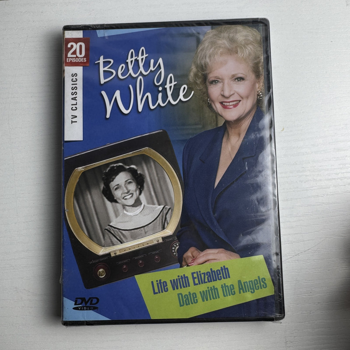 Brand new factory-sealed 4-DVD set featuring Dr. Steven Gundry's Longevity Paradox and Betty White TV Classics.