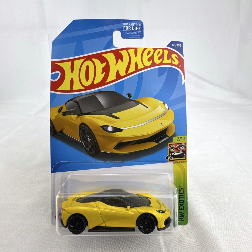 Hot Wheels HW Exotics 1:64 scale diecast 9-car hypercar lot including McLaren, Koenigsegg, and Pagani, factory sealed on card.