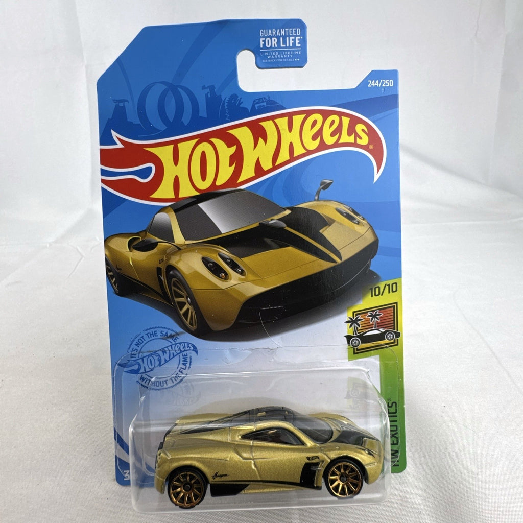 Hot Wheels HW Exotics 1:64 scale diecast 9-car hypercar lot including McLaren, Koenigsegg, and Pagani, factory sealed on card.